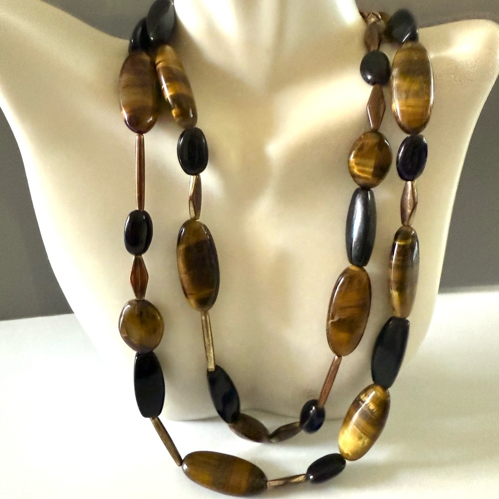 Daisy Fuentes Brown And Black Beaded Necklace 22$